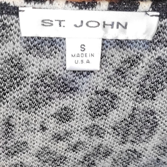 St. John Evening Black Shine Shimmer Pullover Short Sleeve Knit Crop Top Small - Picture 2 of 6